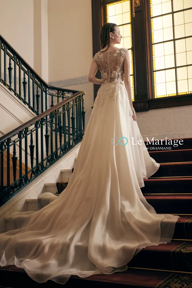 Le Mariageの衣装