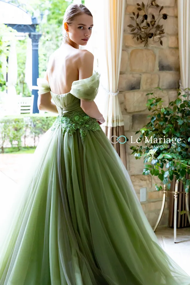 Le Mariageの衣装